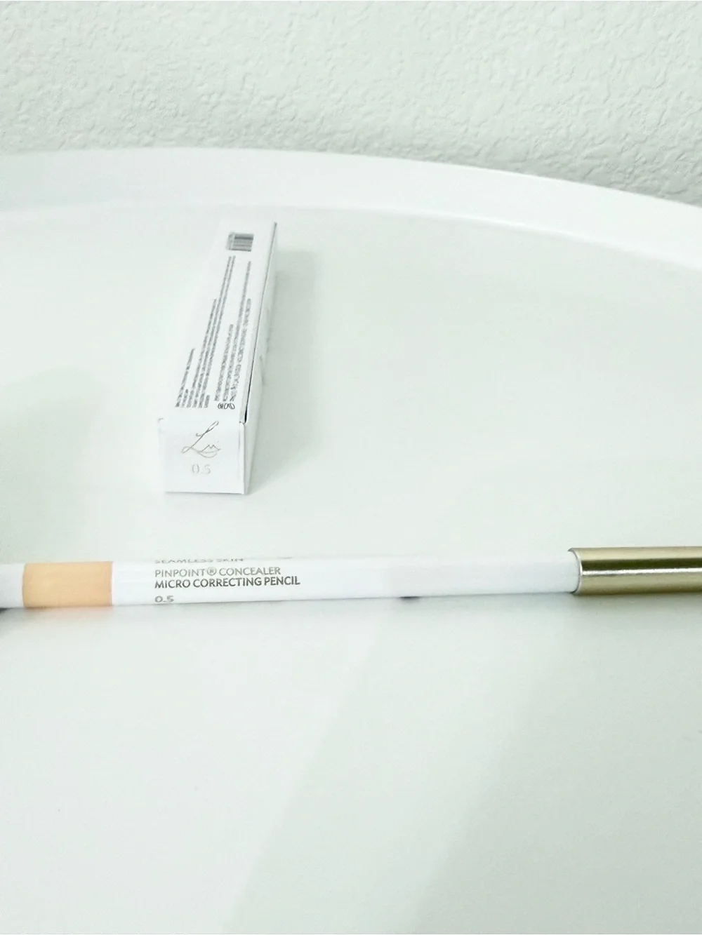 Lisa Eldridge Pinpoint Concealer Pencil - Shade 0.5